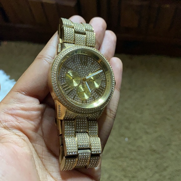 Ritz Pavé Gold-Tone Michael Kors Men’s Watch - Picture 3 of 3